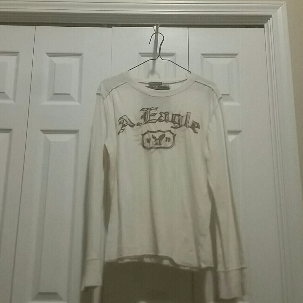 American Eagle long sleeve